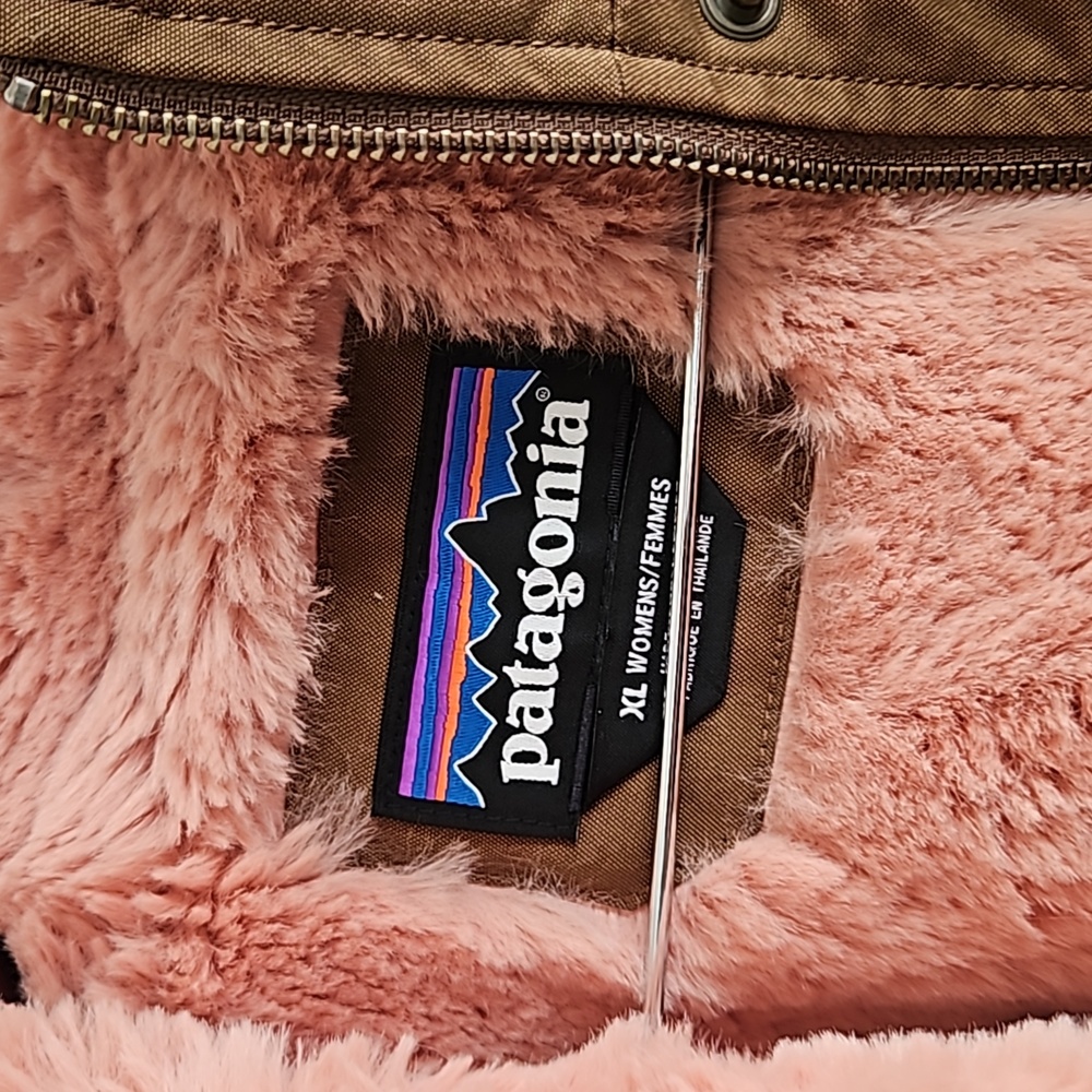 Patagonia women's utility jacket